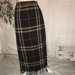 Requirements Plaid skirt with fringe size 8